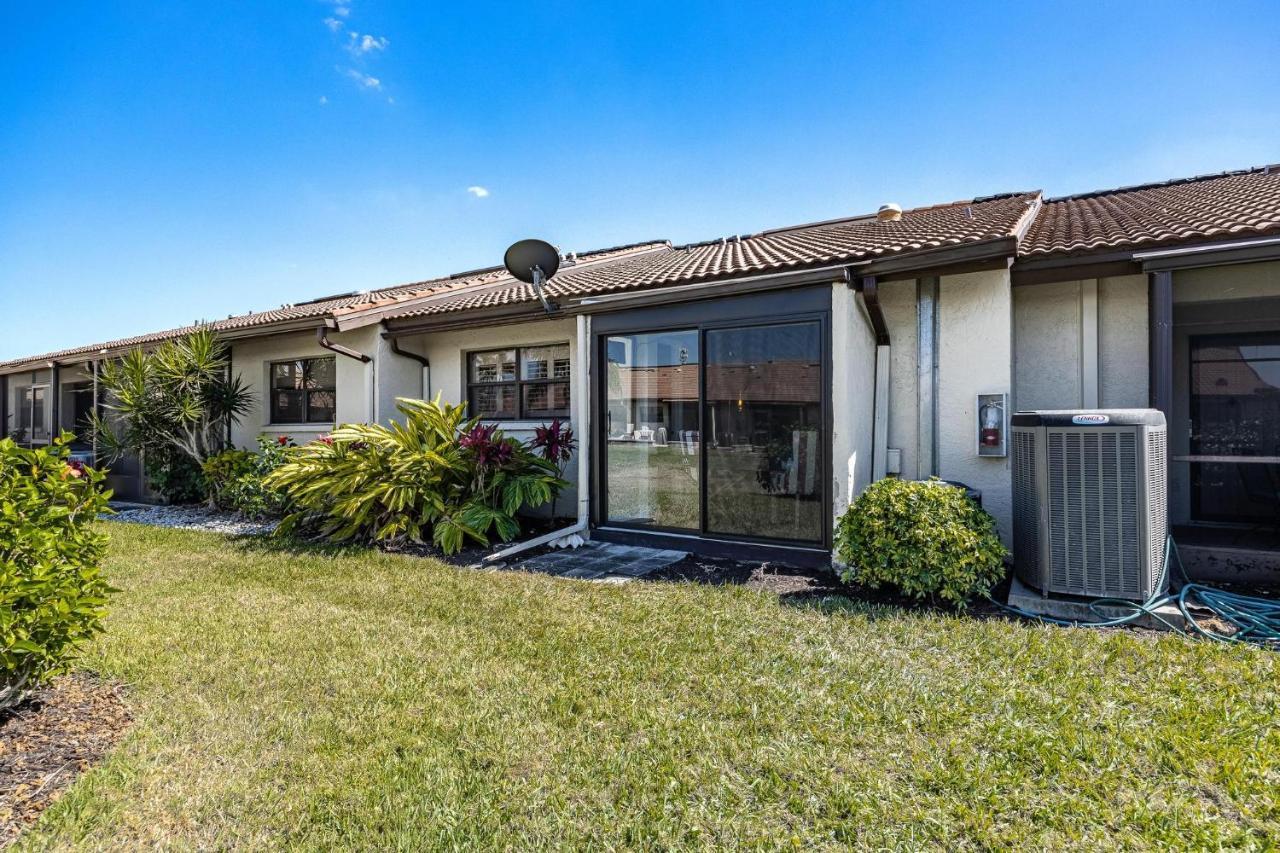 Association, Tennis Courts And Pool, Sleeps 4 - Cinnamon Cove Cozy Condo Fort Myers Esterno foto