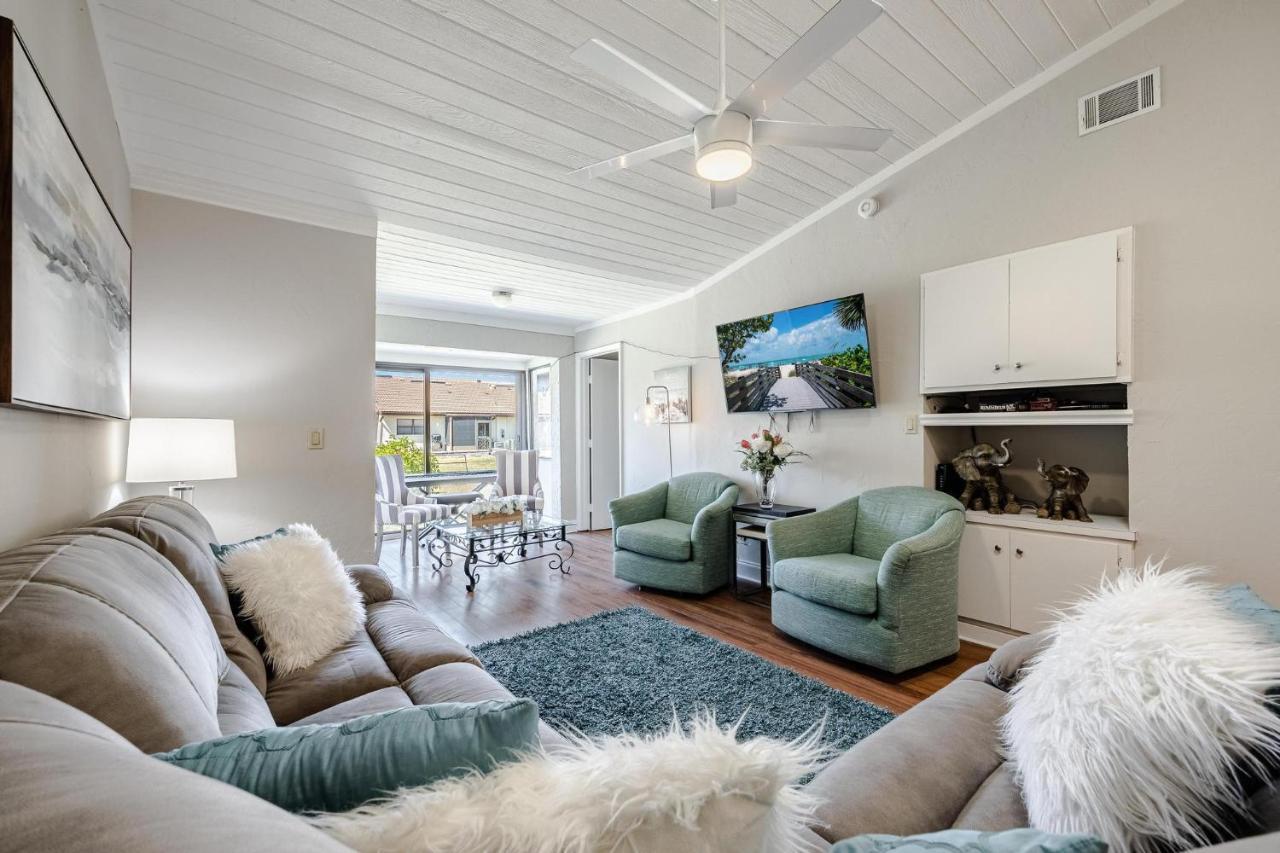 Association, Tennis Courts And Pool, Sleeps 4 - Cinnamon Cove Cozy Condo Fort Myers Esterno foto