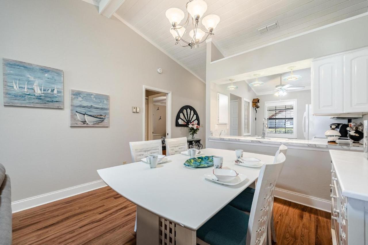 Association, Tennis Courts And Pool, Sleeps 4 - Cinnamon Cove Cozy Condo Fort Myers Esterno foto