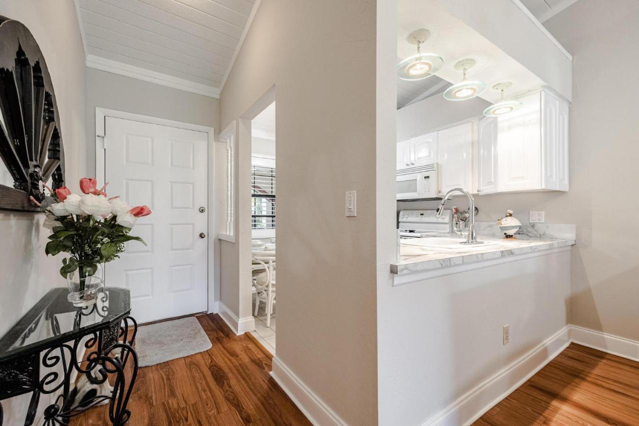 Association, Tennis Courts And Pool, Sleeps 4 - Cinnamon Cove Cozy Condo Fort Myers Esterno foto